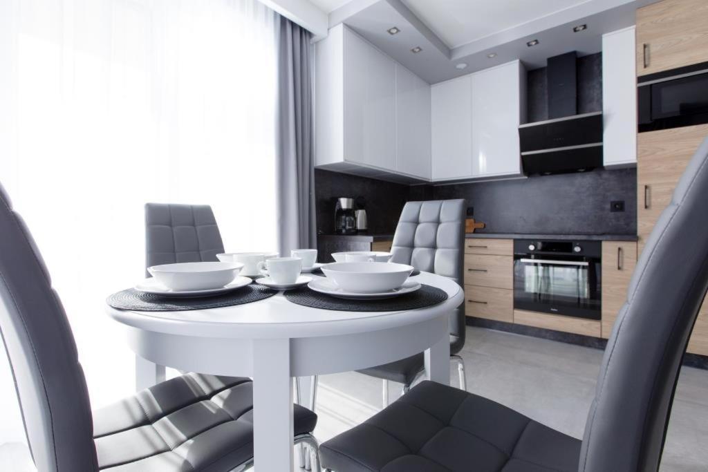Apartament Alga Klifowa レバル エクステリア 写真