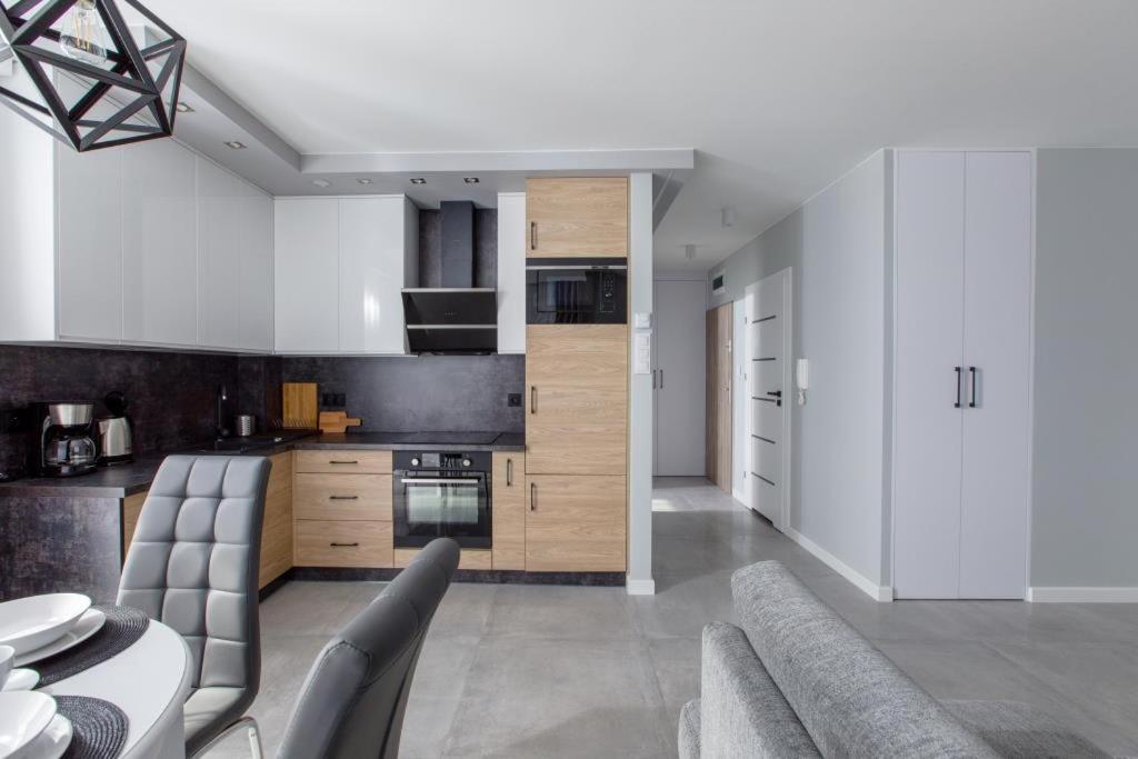 Apartament Alga Klifowa レバル エクステリア 写真