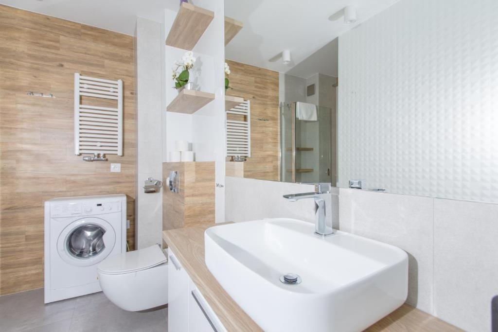 Apartament Alga Klifowa レバル エクステリア 写真